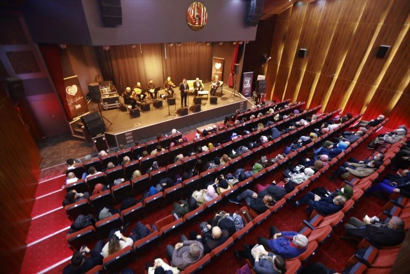 Bestekar Amir Ateş Orhangazi Kültür Merkezi’ndeydi
