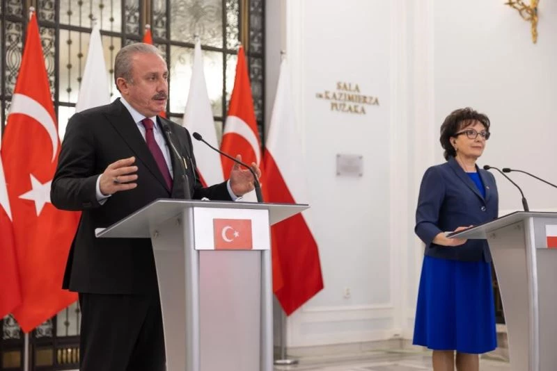 TBMM Başkanı Şentop: “Türkiye-Polonya-Romanya Meclis Başkanları Toplantısını Türkiye’de yapmayı arzu ediyoruz”
