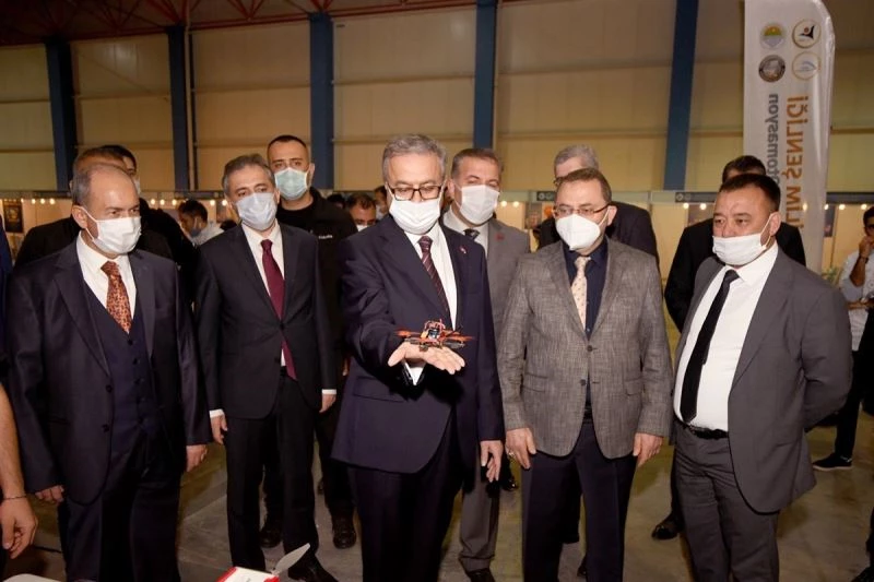 Mersin Havacılık, Uzay ve Otomasyon Bilim Şenliği başladı
