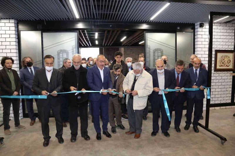 Meram’da Telamiz-i Konevi hat sergisi açıldı
