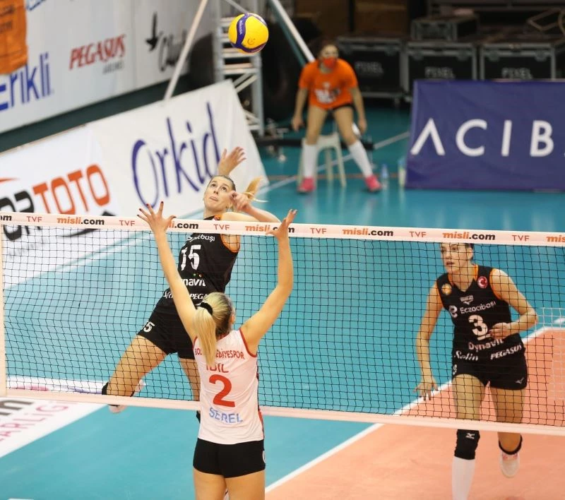 Eczacıbaşı Dynavit, devreyi galibiyetle kapattı