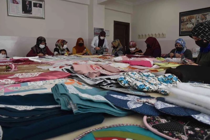 Ev hanımları atıl eşyaları çeyize dönüştürüyor
