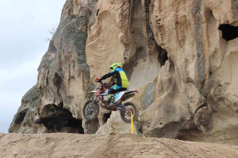 Ayazini Enduro ve ATV Şampiyonası’nı iki günde yaklaşık 15 bin kişi izledi
