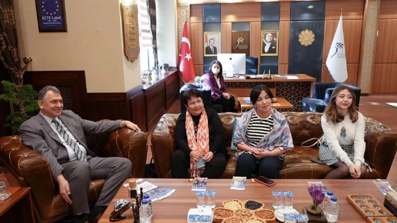 Prof. Dr. Laylo Raupova: “KBÜ Özbekistan’da tanınan en meşhur üniversitelerden”
