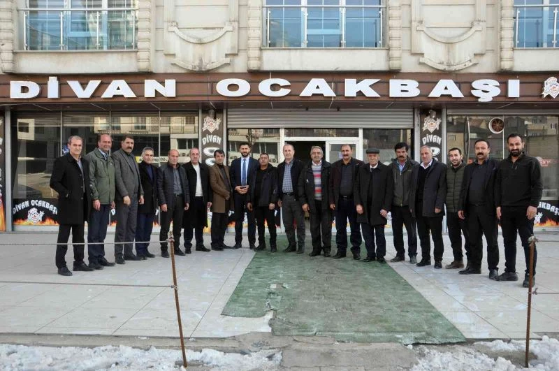 Başkan Geçirgen muhtarlarla bir araya geldi
