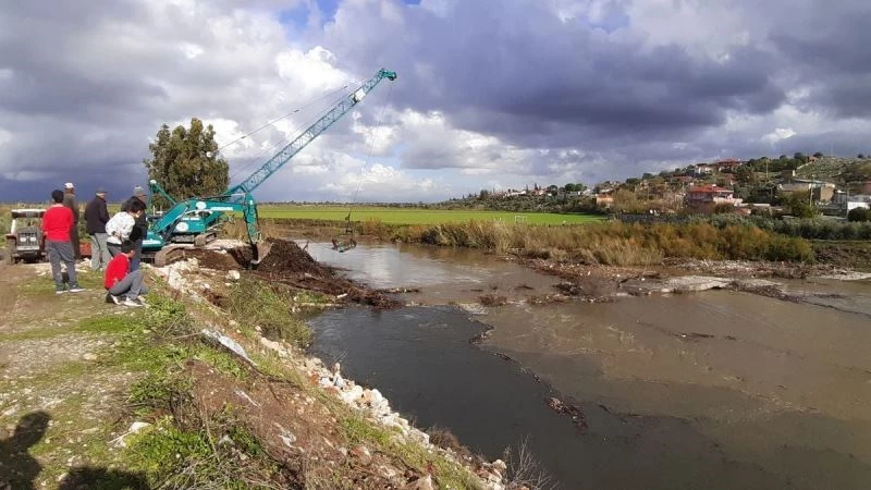 İnatçı filminin çekildiği tarihi taş köprü temizlendi
