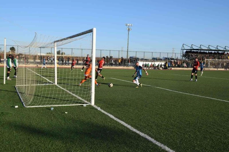 Rakibini 5 golle evine gönderdi