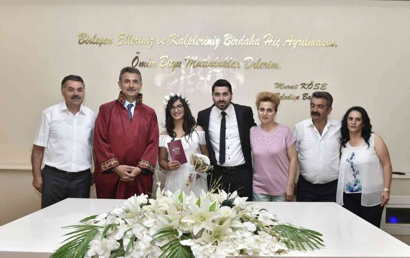 2021’de 2 bin 527 çiftin nikahı kıyıldı
