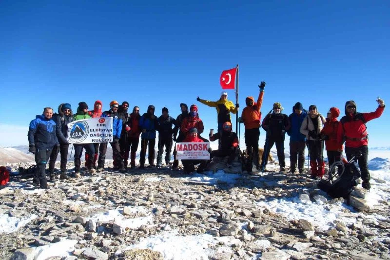 Binboğa Dağına zirve tırmanışı
