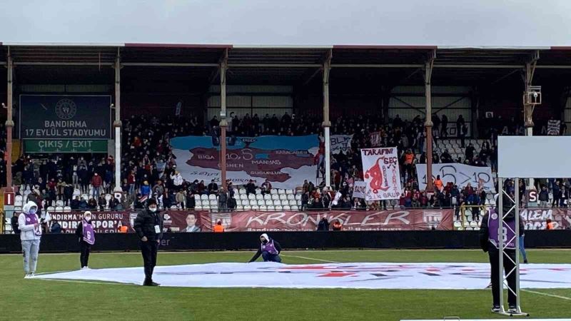 Bandırmanın il olma sevdası tribünlere taşındı
