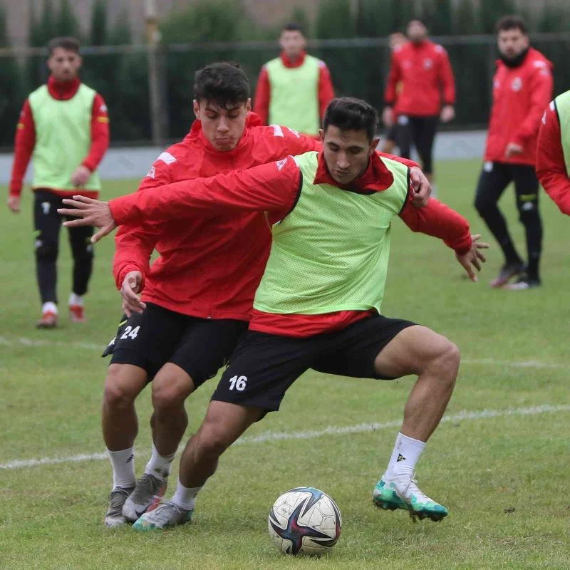 Turgutluspor’a altyapıdan oyuncu takviyesi
