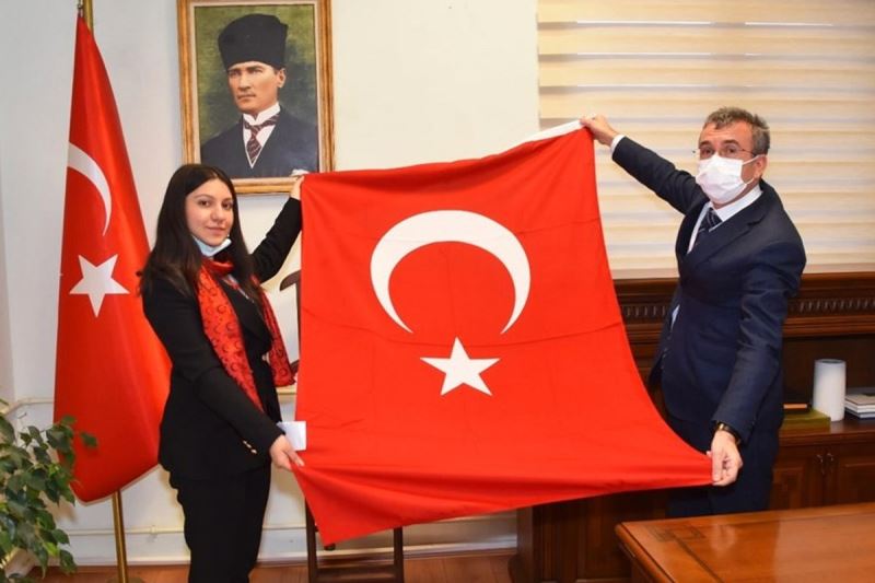 Gaziantep’ten Kırıkkale’ye bayrak ve toprak
