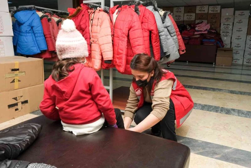 Altındağlı çocuklara sıcacık hediye
