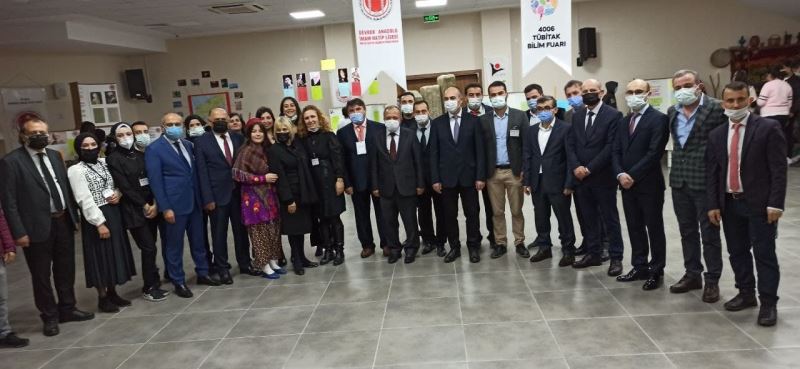 Devrek Anadolu İmam Hatip Lisesinden bilim fuarı
