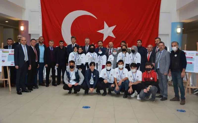 İHL öğrencilerinin projeleri görücüye çıktı
