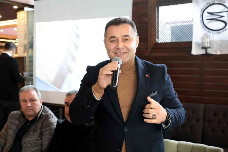 Başkan Yücel: “Mahmutlar’a verdiğimiz tüm sözlerin arkasındayız”
