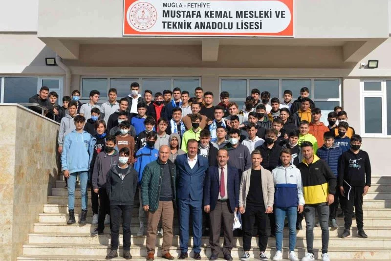 Fethiyespor moral depoladı
