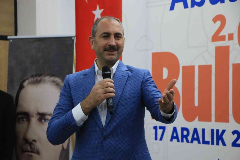 Adalet Bakanı Gül: “Türkiye ne zaman kendi ayakları üstünde durmaya çalışsa hukuksuzluk ve antidemokratik uygulamalar devreye girdi”
