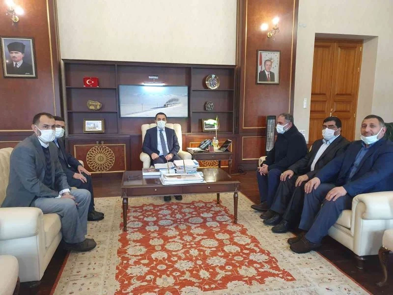 Kars Ehlibeyt Derneği’nden Vali Türker Öksüz’e ziyaret
