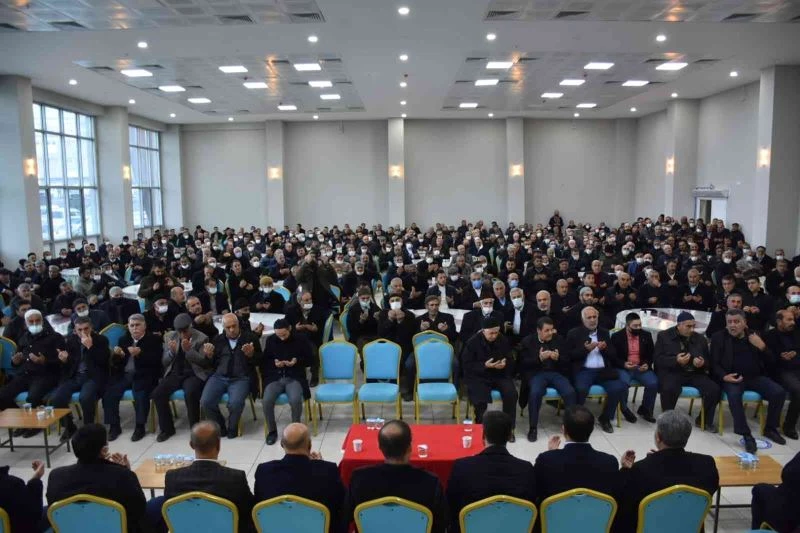 Tatvan’da husumetli iki aile düzenlenen tören ile barıştırıldı
