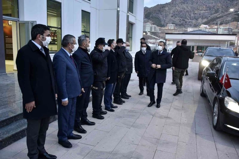 Gümüşhane’nin 81 yıllık polis karakolu yeni binasına taşındı
