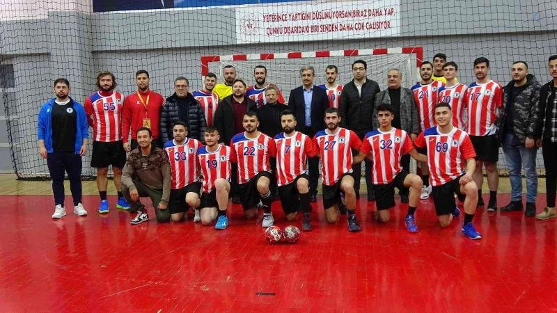 Yozgat Belediyesi Bozok Hentbol Spor Kulübü lige galibiyetle başladı
