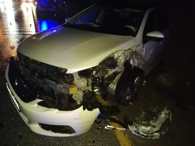 Bodrum’daki kazada araçta sıkışan sürücü güçlükle kurtarıldı
