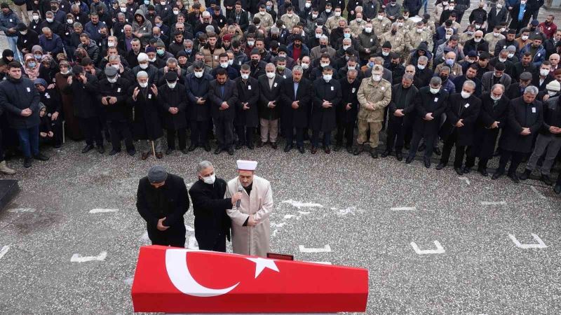 Ercişli uzman çavuş toprağa verildi
