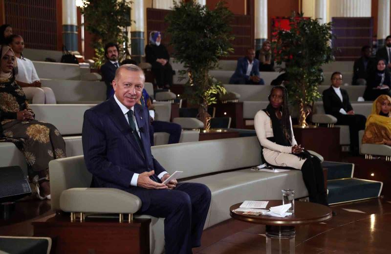 Cumhurbaşkanı Erdoğan’dan Afrikalı gençlere çağrı: 