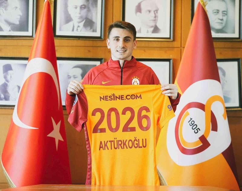 Galatasaray, Kerem Aktürkoğlu’nun sözleşmesini 5 yıl uzattı
