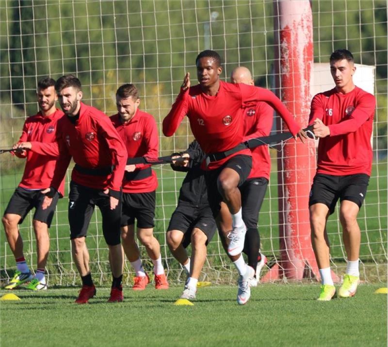 Antalyaspor, Kayserispor maçının hazırlıklarını sürdürdü
