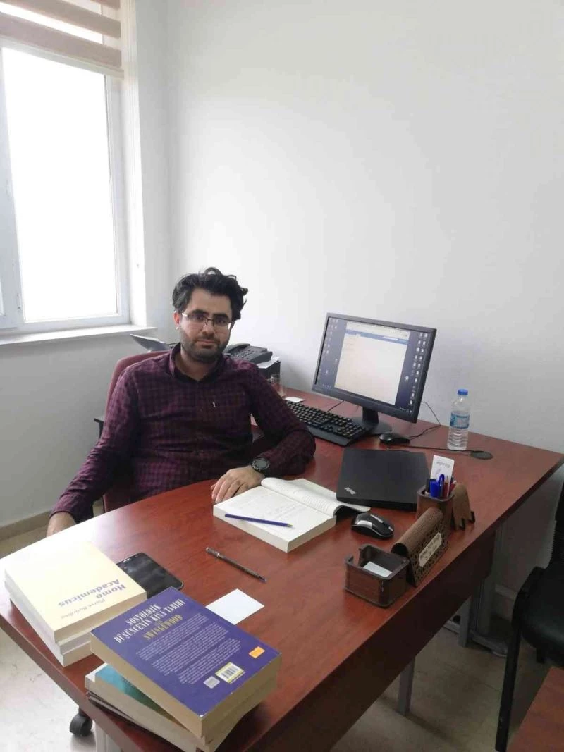 Dr. Öğr. Üyesi Güloğlu, TRT GAP Radyosuna konuk oldu
