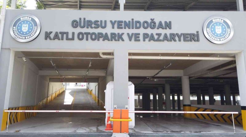 Işık pazarcılarla kahvaltıda buluştu
