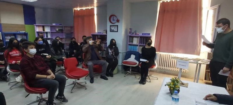 Tarihçi Adıgüzel, soykırım yalanını anlattı
