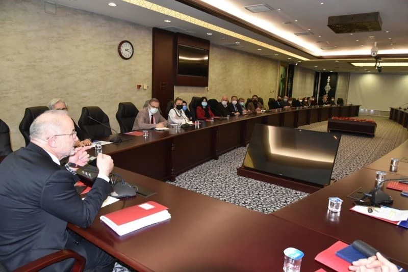 Rektör Ünal: “OMÜ Tıp Fakültesi Türkiye’de ilk 10’da yer almalı”
