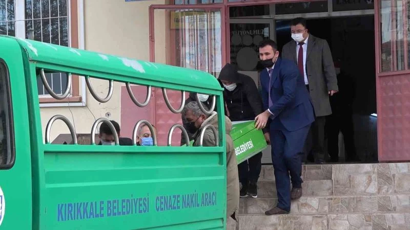 Hademelik yaptığı okuldaki odasında ölü bulundu
