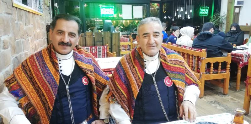 Erzurum’dan Meşk Geceleri ile Sıra Geceleri, Kürsü Başı ve Otağ Başı’na rakip oldular
