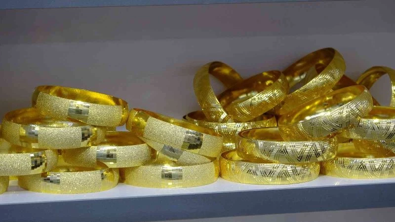 Altın fiyatları artınca vatandaş imitasyona yöneldi
