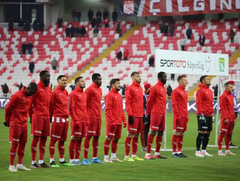 Sivasspor ligdeki 8. beraberliğini aldı