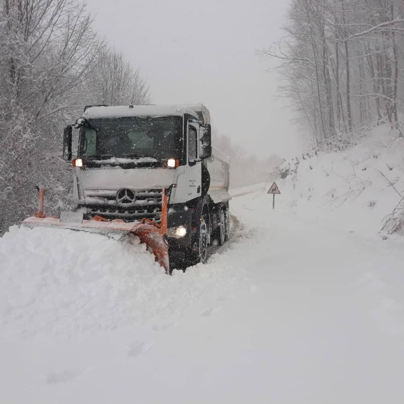 Zonguldak’ta 168 köy yolu ulaşıma kapalı
