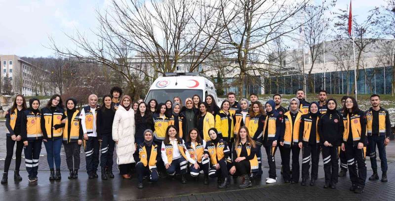 Düzce Üniversitesi’nde Paramedik Günü kutlandı
