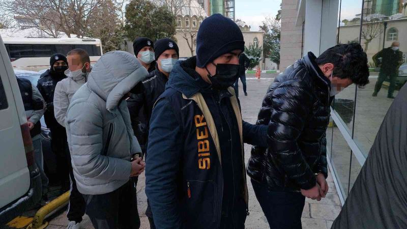 Samsun’da yasa dışı bahis operasyonundan 8 kişi adliyede
