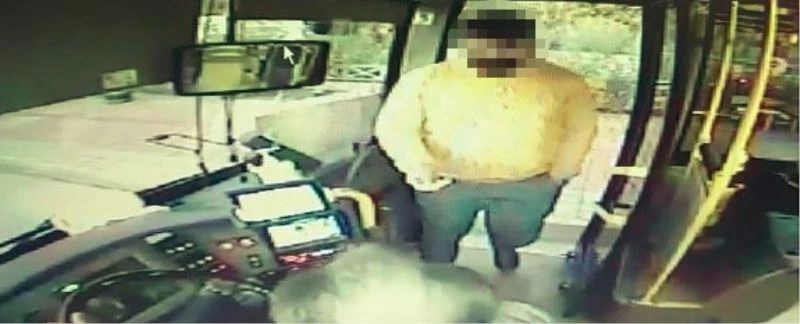 Otobüs şoförünü demir çubukla darp eden Ukraynalı saldırgan tutuklandı
