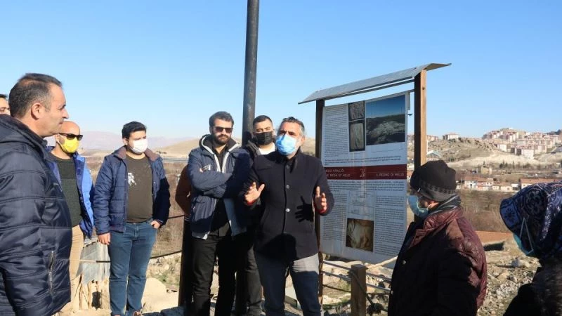 Genç Tarihçiler Topluluğu Arslantepe’yi inceledi
