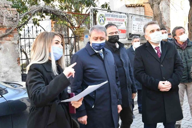 Vali Şıldak “Bizim görevimiz gerek kamusal alanlarda gerek umuma açık yerlerde, yani insanın bulunduğu her yerde huzuru, güvenliği sağlamak.”
