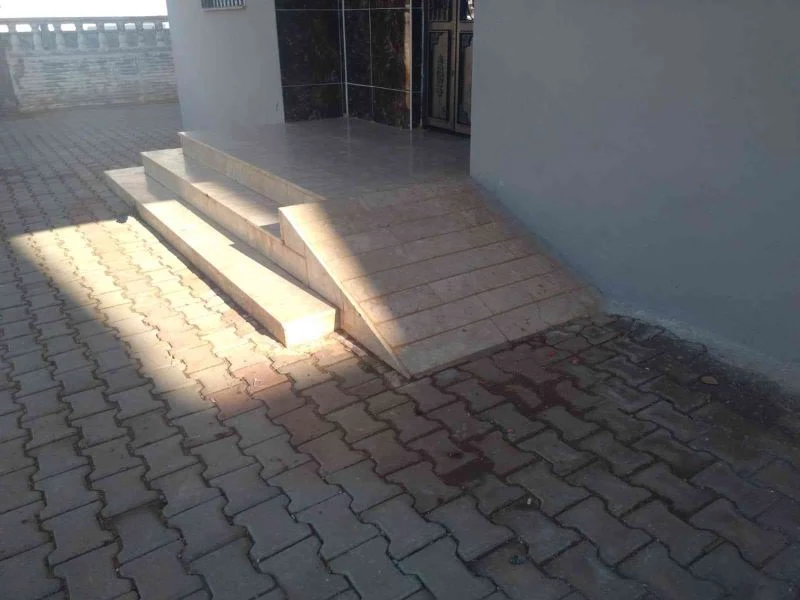 Demir ustası eşini soba demiriyle öldürmüş
