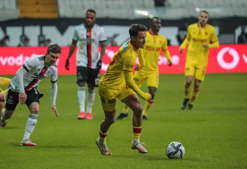 Göztepe, deplasmanda golü atıyor; galibiyeti alamıyor
