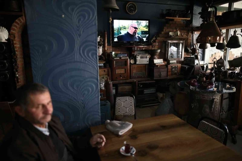 (Özel) Müze gibi kahvehane
