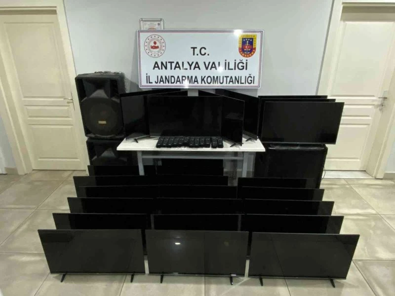 Kiralık otelde demirbaş malzeme hırsızlığı
