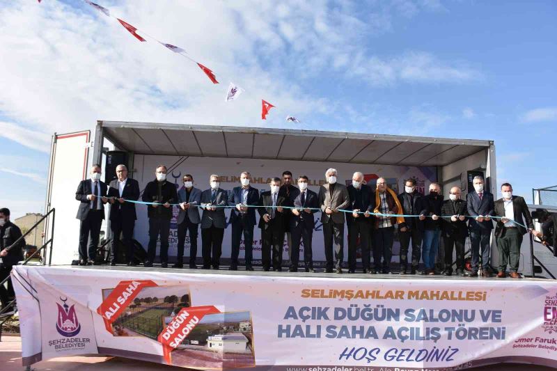 Şehzadeler Belediyesi’nden Selimşahlar’a 1 milyonluk tesis
